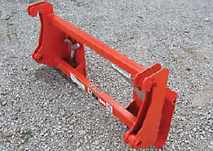 Adapter Bracket - Kubota LA1251/1301/1601 Loader to Skid Steer - Loader Conversion Brackets